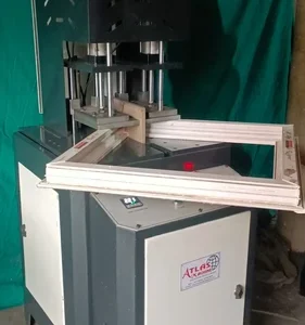 UPVC Single Head Welding Machine